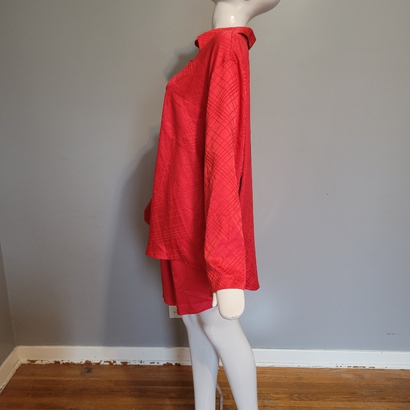 Victoria's Secret Red Satin Pajama Short Set, BNWT, Size XXL - Picture 5 of 7